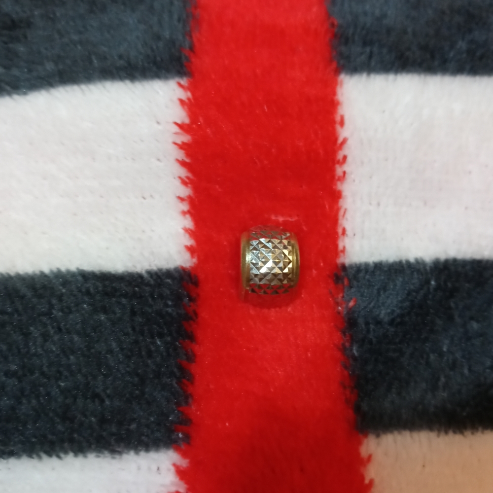 DIAMOND CUT HOOP TWO-TONE EARRING 14K USA